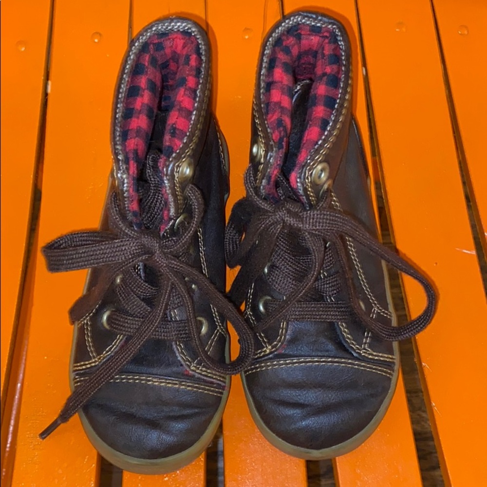 Toddler Boy Boots - Picture 2 of 5